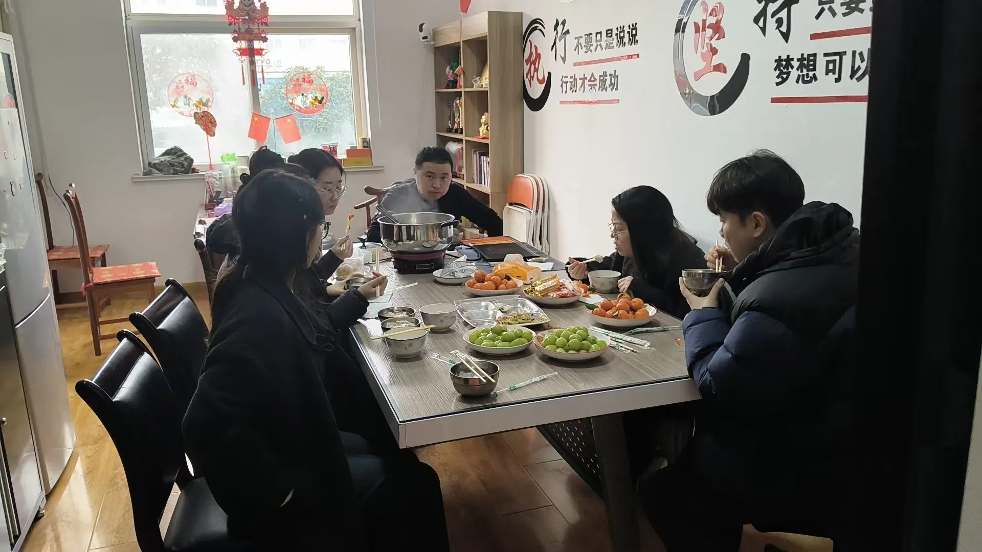 Blagdan festivala lampiona tvrtke Haozhifeng